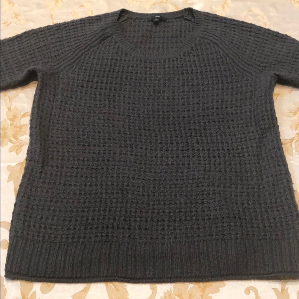 Gap • sweater